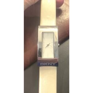 Women's 22mm Silver Tone DKNY Watch, NY-4748, Leather Band